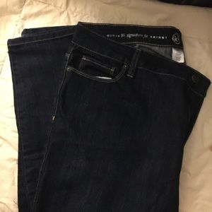 W62 Signature Fit Skinny Jeans Dark Wash Sz 16W